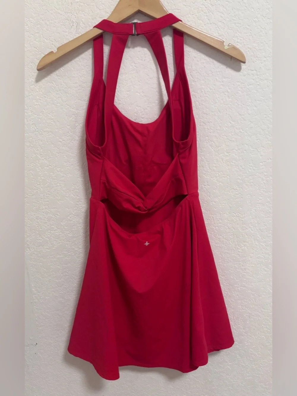 Halara SoftlyZero Airy Backless Twisted Active Dress - Picture 4 of 6